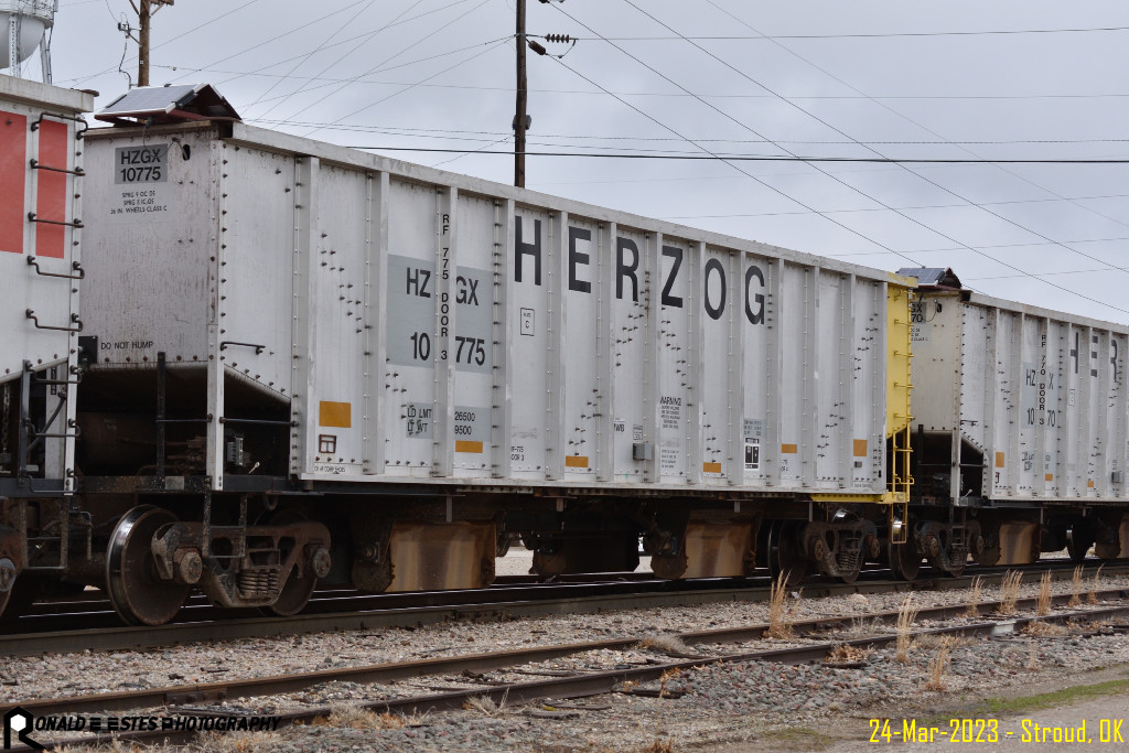 PRN2023030413_499 24-Mar-2023 Herzog Contracting Corporation – Herzog Railroad Services HZGX 10775 Hopper Car 53 1" 4 Bay Open Ballast BLT/NEW 02-1999